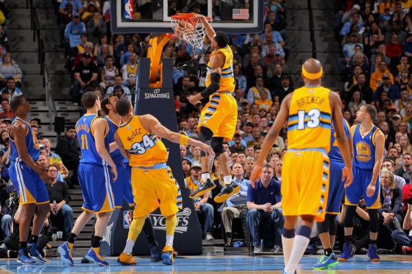 NBA库里脚踝_库里脚踝手术_库里脚踝做过什么手术