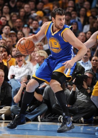 库里脚踝手术_库里脚踝做过什么手术_NBA库里脚踝