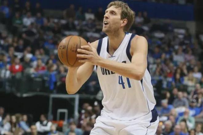 nba大前锋排名2024美媒_美国队大前锋_美国前锋