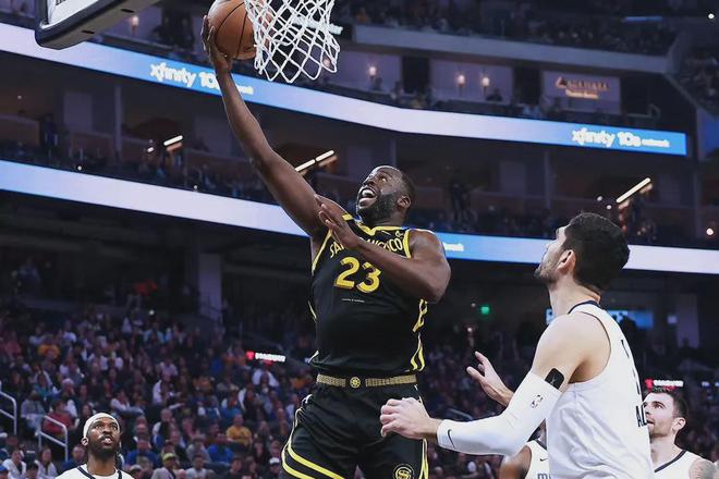 美国队大前锋_nba大前锋排名2024美媒_美国前锋