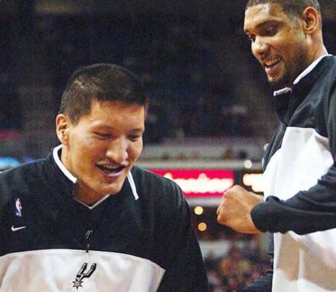 中国球员巴特尔和孙悦：NBA与CBA双料总冠军的辉煌历程