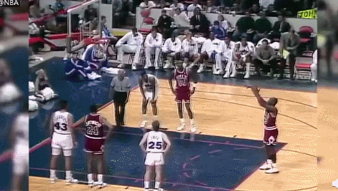 nba历史单赛季得分王排行榜_nba上单场得分最高的人_nba史上单场得分纪录是多少分