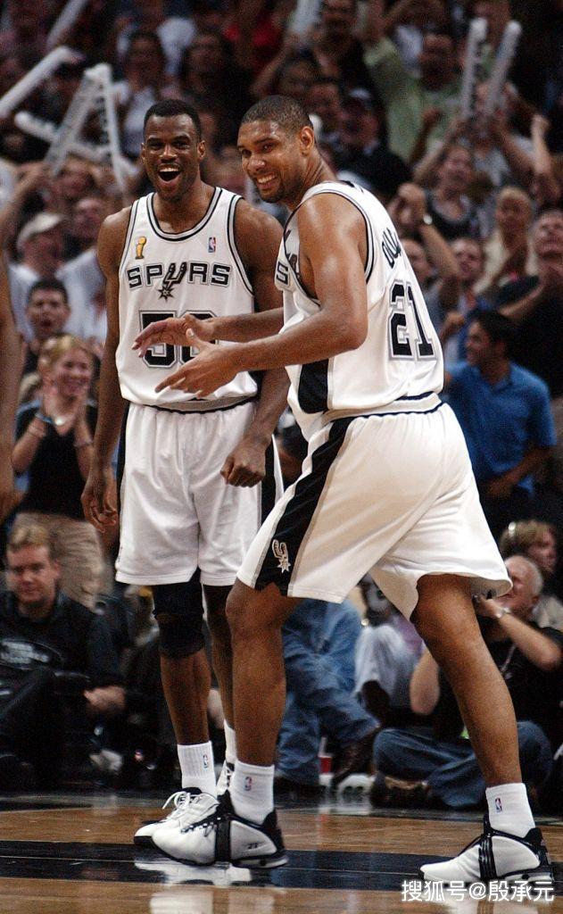 nba最佳阵容历年_nba历史最佳阵容10阵_nba各球队历史最佳阵容