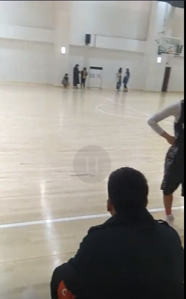 比赛对手很强的成语_比喻对手力量比赛强的句子_比喻比赛的对手力量不强