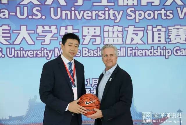 清华大学篮球队现在主力队员_2021清华大学篮球队队员_清华篮球队员名单