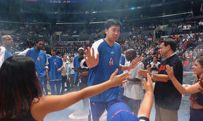 NBA夏季联赛18天赛程开启：中国男篮核心丁彦雨航、周琦参战，王哲林首战对阵灰熊
