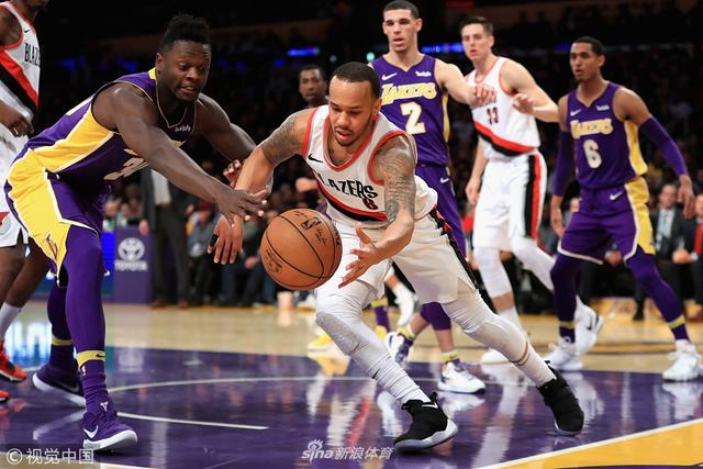 湖人开拓者赛程_nba常规赛湖人对开拓者_湖人对开拓者常规赛阵容