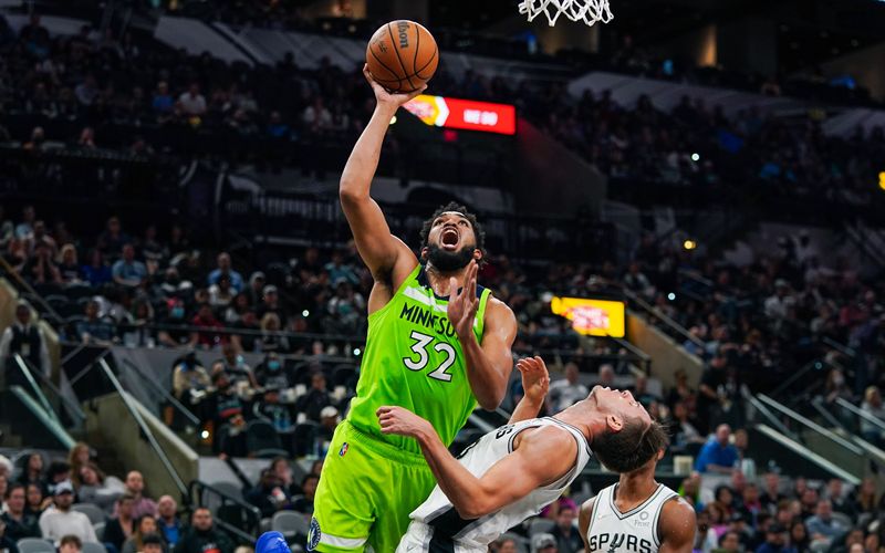 唐斯狂砍60分17篮板，森林狼击败马刺创NBA赛季得分新高