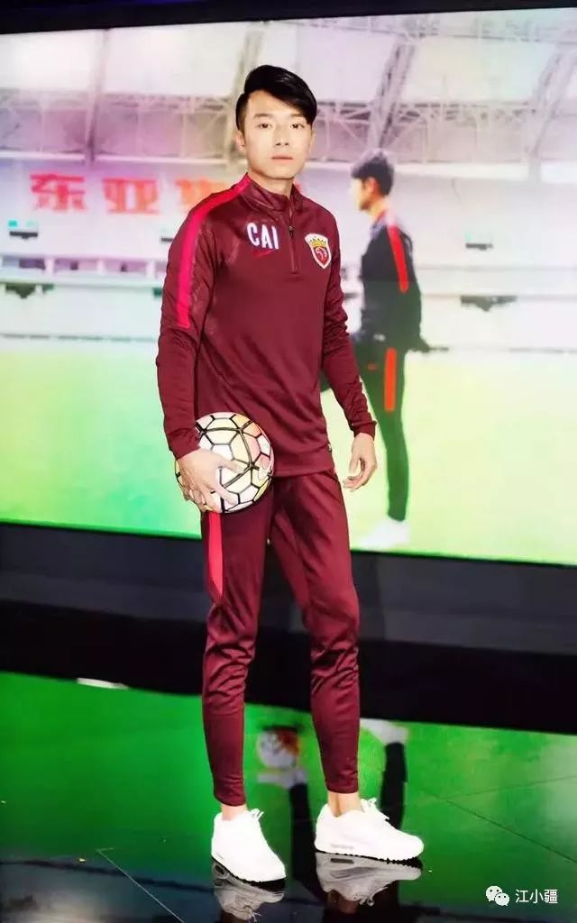 蔡惠强：从爱好到职业，欧足联A级教练的执着与坚持