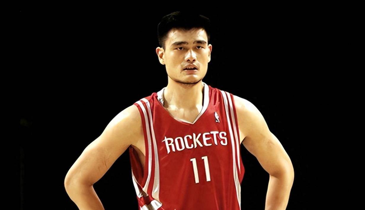 姚明打全明星是首发么_首发明星打姚明是谁_首发明星打姚明是哪一期