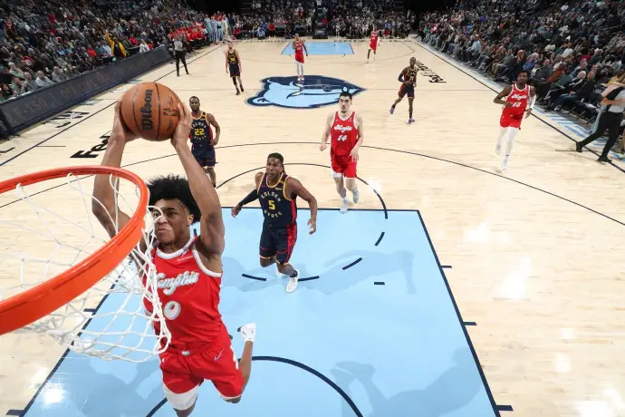 NBA常规赛勇士客场惨败灰熊，施罗德首秀表现平平，库里生涯首次全场无命中