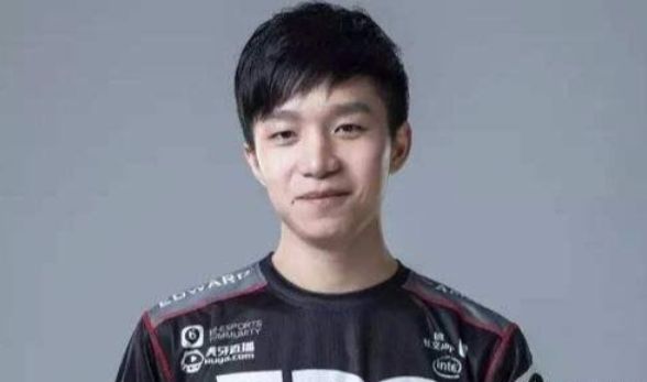 亚运会英雄联盟选手_亚运会英雄联盟中国队名单_英雄联盟亚运会名单