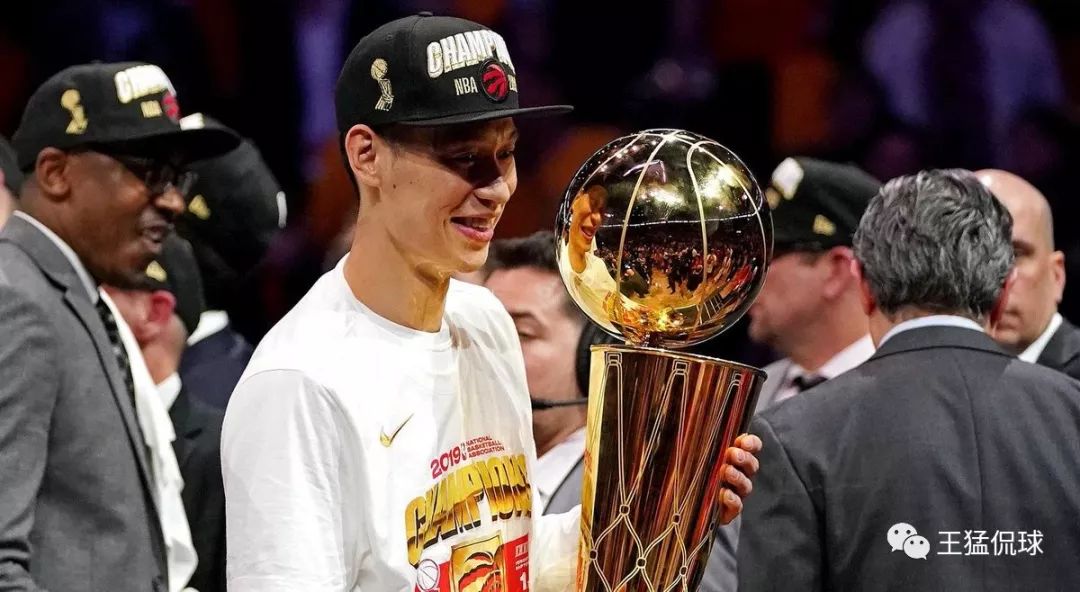 NBA转会市场最新动态：林书豪成控卫首选，总冠军球队争相追逐