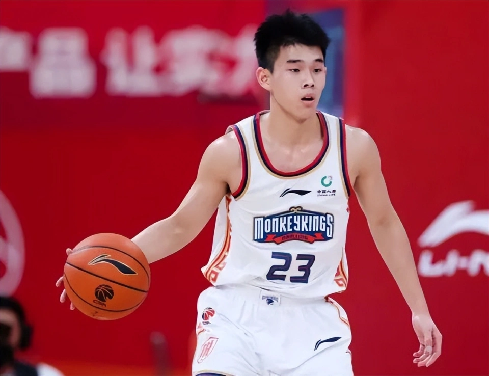 NBA国际化趋势与中国球员在联盟中的表现及薪资盘点
