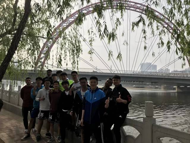 天津大学 足球队 强吗_天津大学女子足球队_天津大学足球联赛