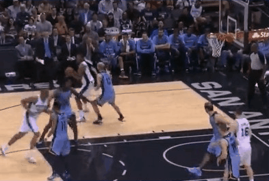 篮球队的电影_最近新出篮球电影 有nba球员的_新出的篮球电影