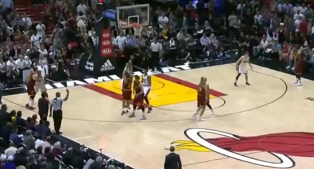 近20年NBA十大经典逆天3+1瞬间：德隆梦回巅峰助骑士反超热火