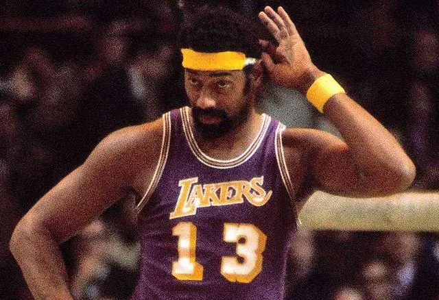 篮球皇帝单场100分比赛视频_nba篮球帝王_nba篮球帝全场回放
