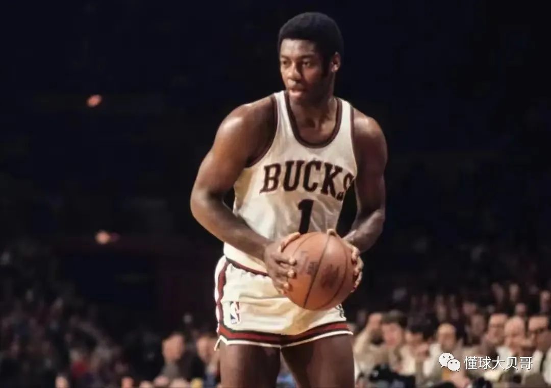 nba大卫韦斯特要转战中国吗_大卫韦斯特上赛季在那队_大卫韦斯特打什么位置
