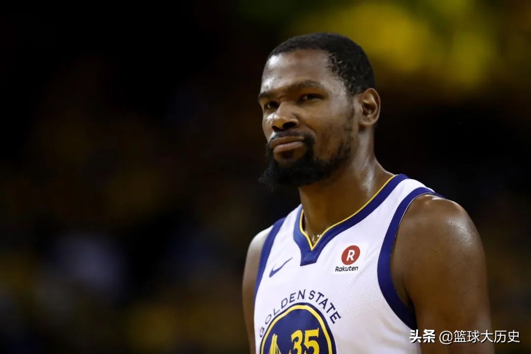 杜兰特投篮出手后手型_杜兰特投篮是哪个手指发力_杜兰特投篮出手前手型
