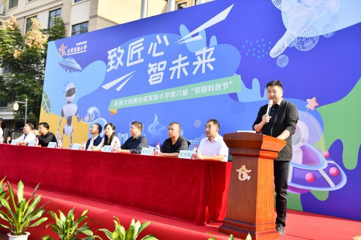 舞蹈比赛前的孩子们_舞蹈比赛们前孩子怎么表扬_舞蹈比赛们前孩子怎么鼓励
