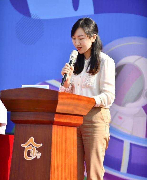 舞蹈比赛们前孩子怎么表扬_舞蹈比赛们前孩子怎么鼓励_舞蹈比赛前的孩子们