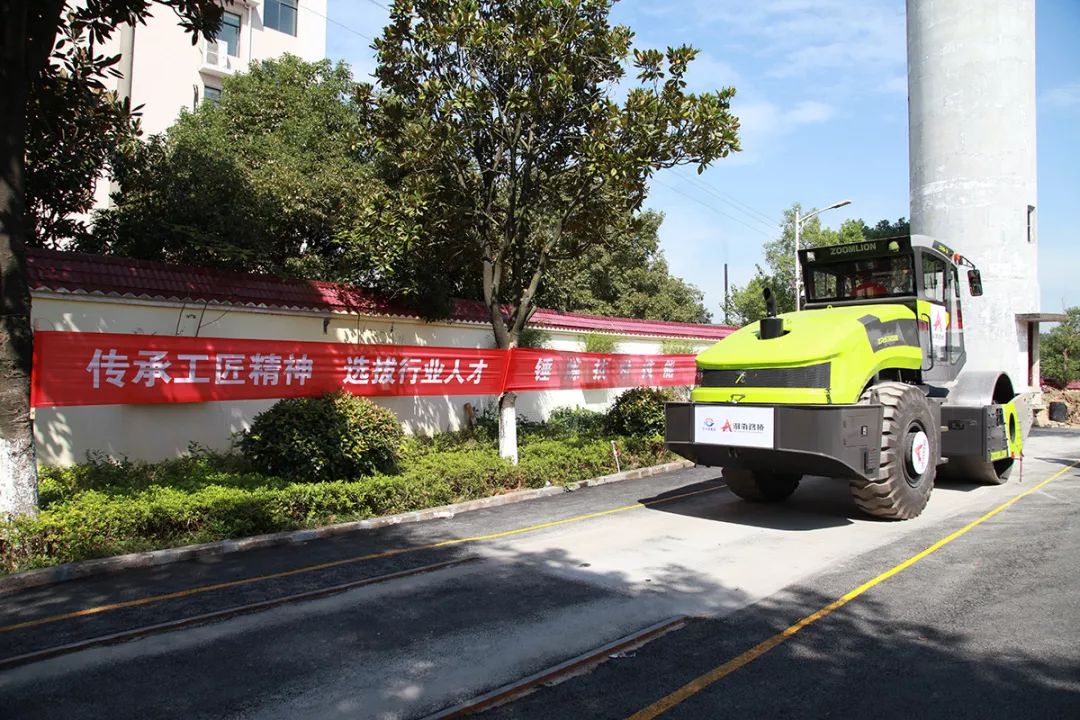 挖掘机投篮球挑战不可能难吗_投篮挖掘挑战机可能犯规吗_挖掘机投篮挑战不可能