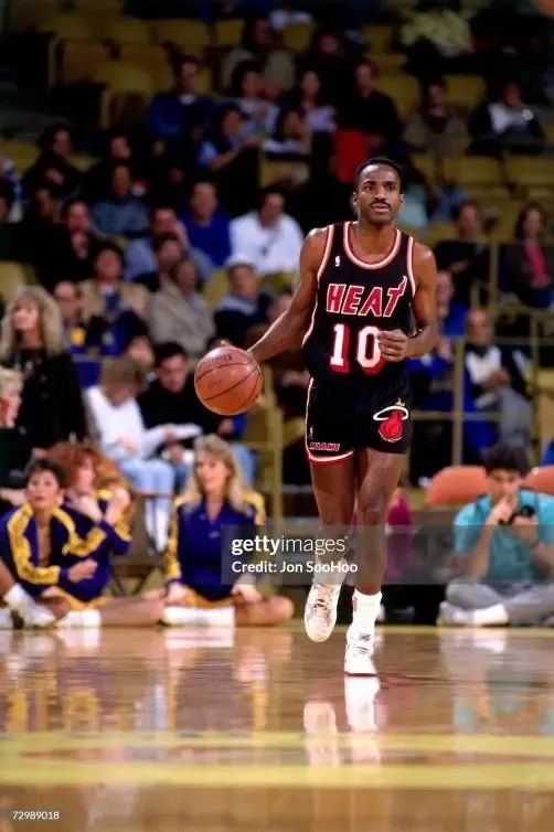 迈阿密热火36年队史盘点：从落选秀到NBA明星的蜕变之路