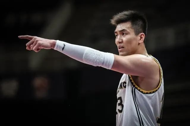 郭艾伦向辽篮提出转会申请，若塔与利物浦续约至2027年，体育转会动态更新
