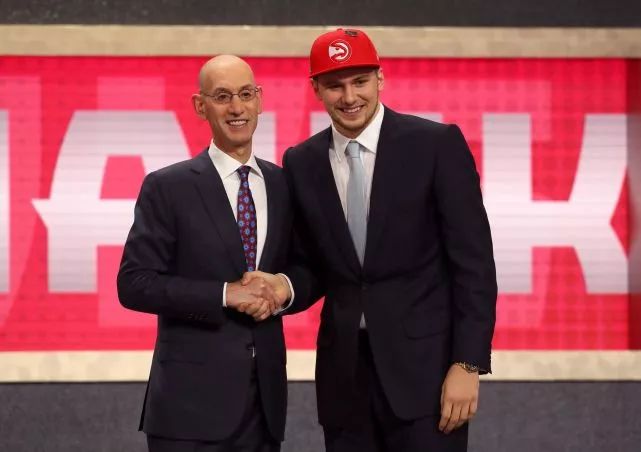 nba常规赛外围网站_外围赛12强赛程_赛事外围