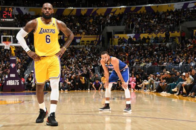 勒布朗·詹姆斯加冕NBA历史得分王，回顾十大经典比赛瞬间