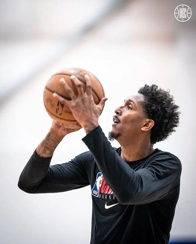 nba力量训练_nba球员比赛期间力量训练_nba球员力量训练视频