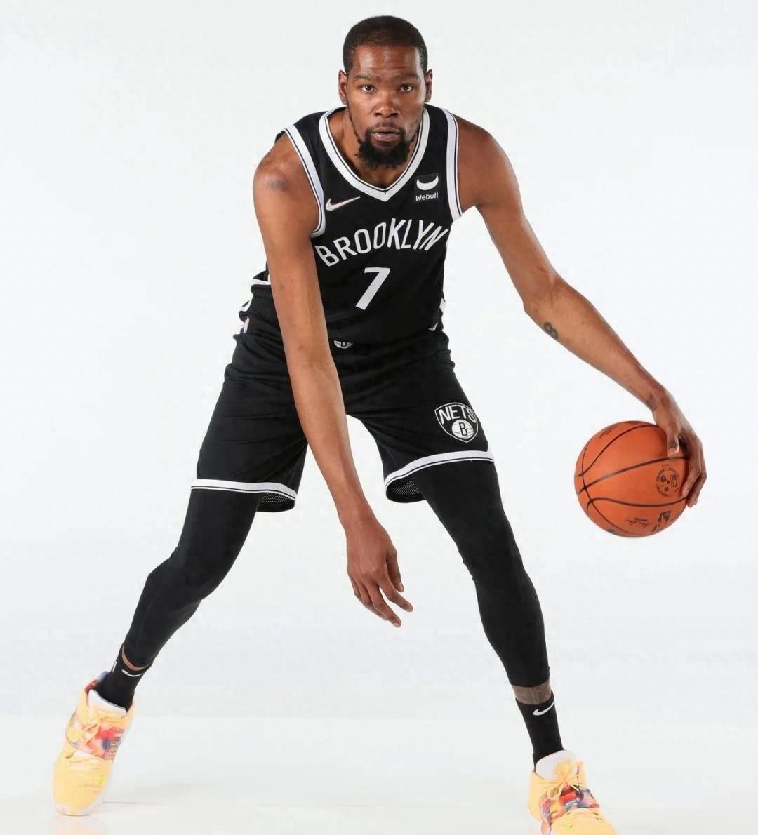 篮球爱好者子枫评NBA现役打球最干净的十位明星，凯文·杜兰特等上榜引讨论