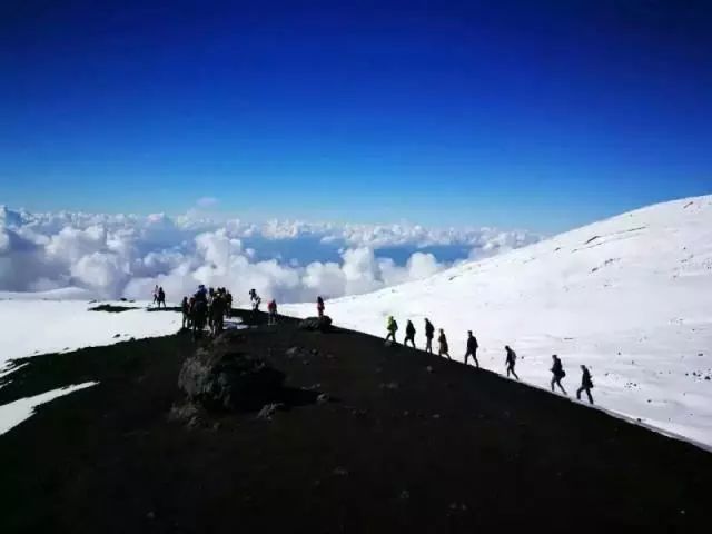 意大利陶尔米纳_陶尔米纳到埃特纳火山_陶尔米纳旅游多少钱