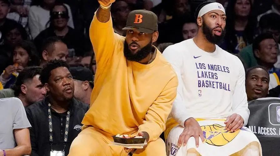 nba生涯得分排行榜_nba现役生涯总得分排行榜_nba现役生涯总得分预测