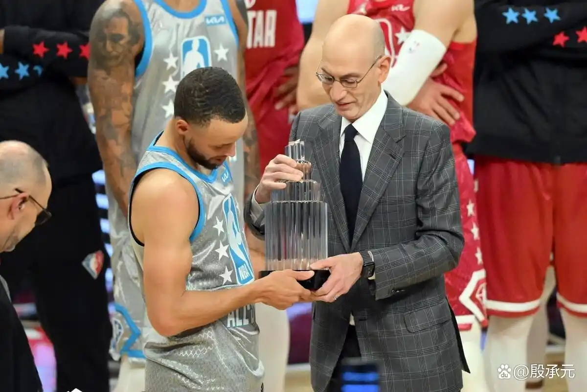 新秀名单_新秀艺人选拔是真的吗_nba历史上唯一新秀全明星票王