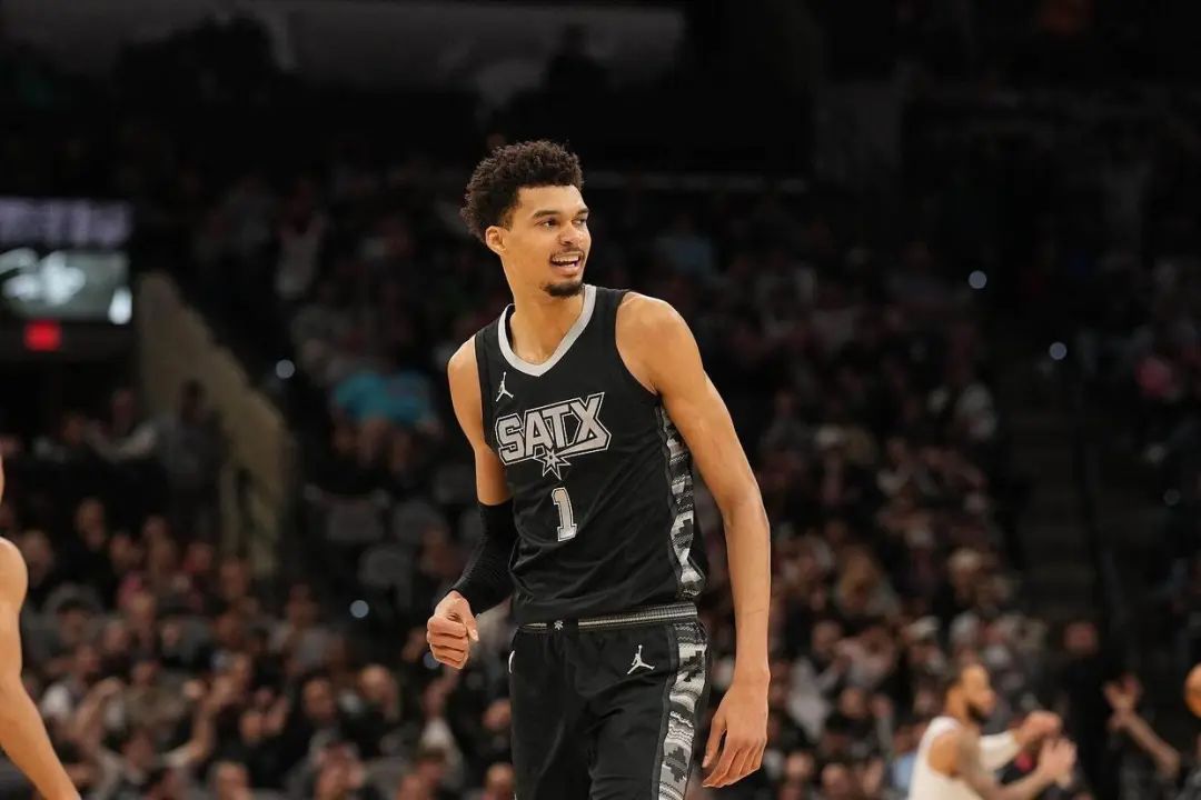 黄蜂队明星球员_nba2025黄蜂队球员名单_nba2021黄蜂队球员