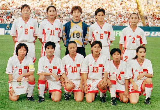 中国女足世界杯0:2败于意大利止步16强，谈女足20年发展与99届女足心路历程