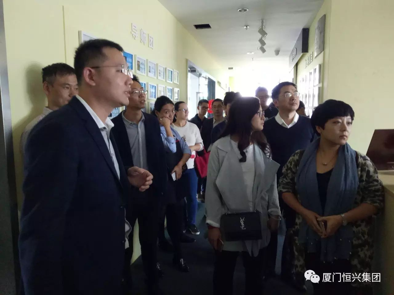 卡特教练与管理启示_卡特教练是如何管理团队的_看电影学管理 卡特教练