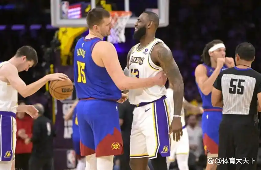NBA球星顶薪分析：约基奇、康宁汉姆等球员的超级合同与詹姆斯、杜兰特、库里的表现对比