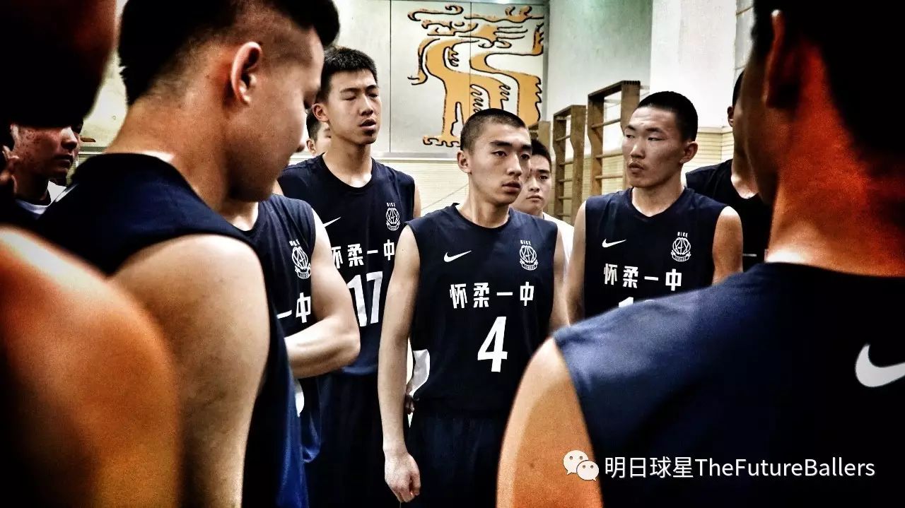 耐克高中联赛在哪里可以看_耐克高中联赛球鞋_耐克高中联赛哪里可以看