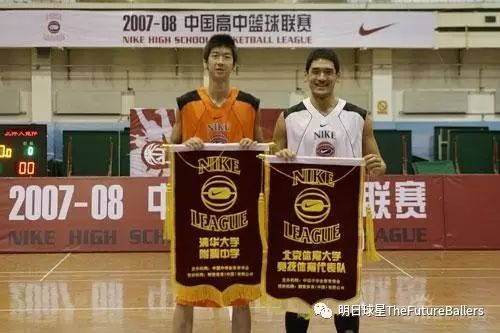 耐克高中联赛球鞋_耐克高中联赛在哪里可以看_耐克高中联赛哪里可以看