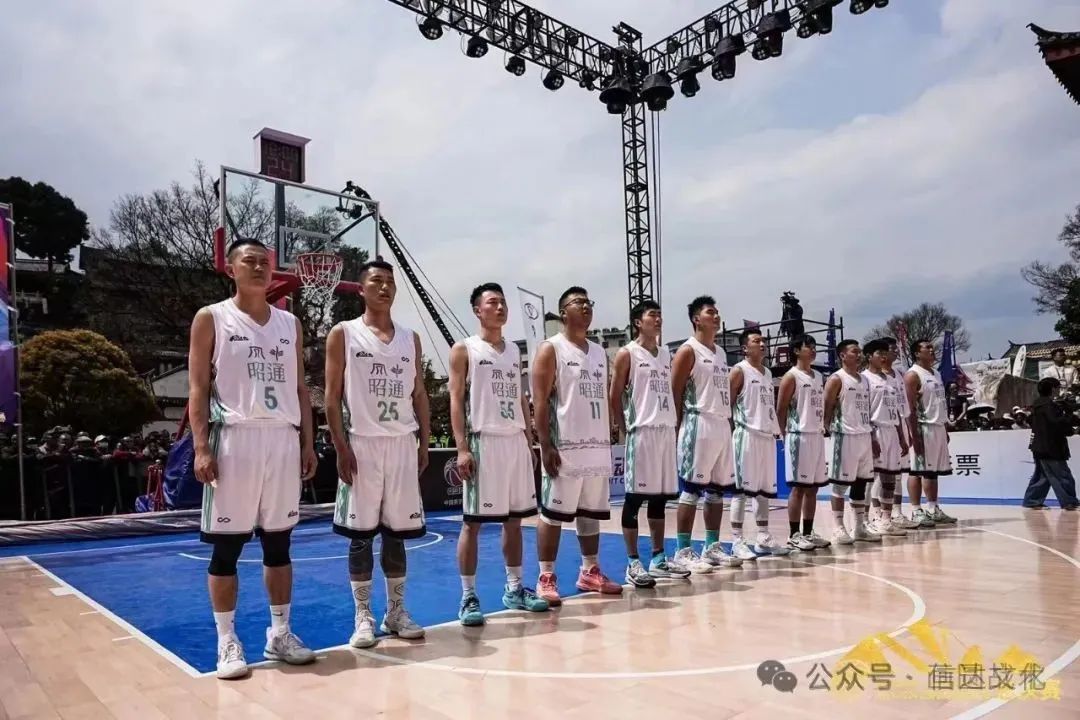篮球个人进攻技巧_篮球进攻技术训练_篮球个人进攻能力训练方法