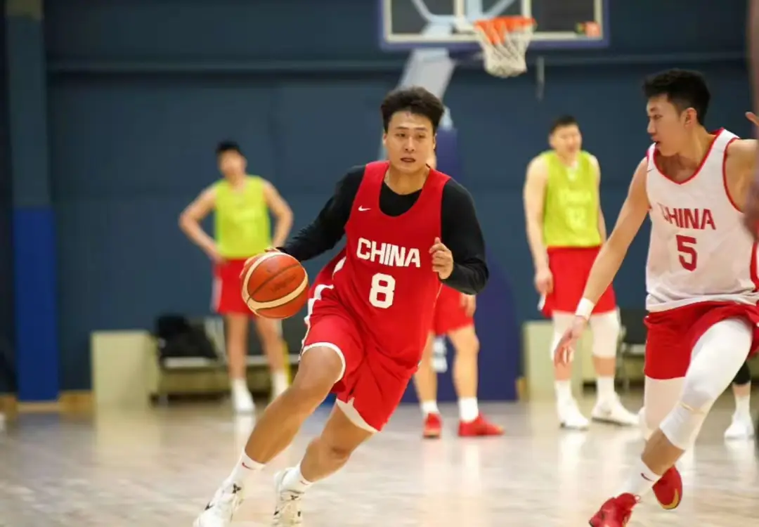 球队首发阵容什么时候公布_首发阵容球员最佳周本是哪个_本周最佳阵容首发球员