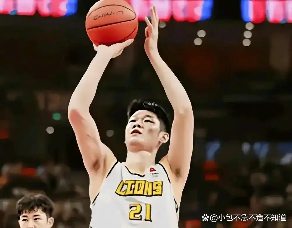 2025年中国男篮国家队备战：周琦、胡金秋等实力球员入选预测