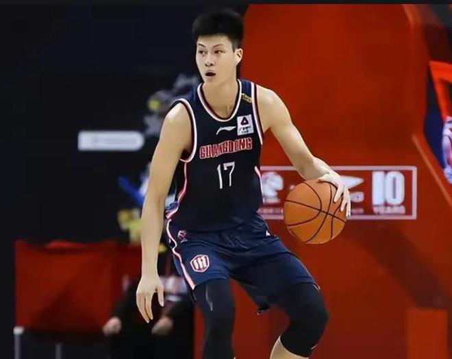 广东队年薪表2021_cba广东队薪水_广东队球员名单的薪水
