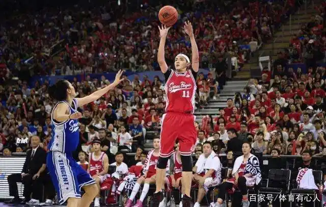 娱乐圈篮球高手盘点：吴亦凡的篮球之路与成就解析