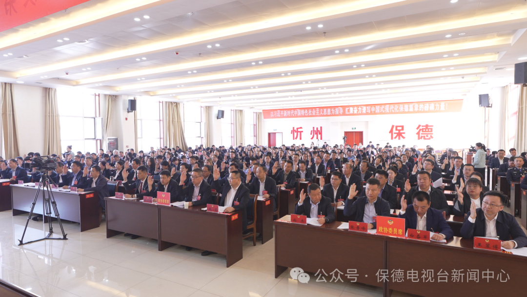 今日政治头条新闻_今日头条时政新闻带评价_今日头条国际政治新闻