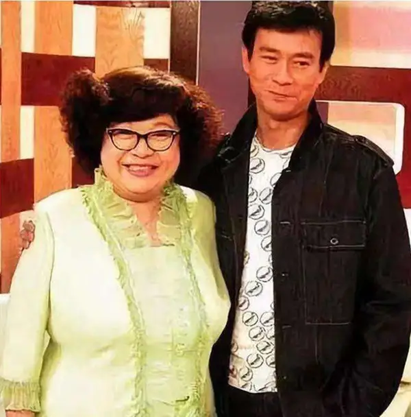 郑欣宜回忆沈殿霞_沈殿霞郑少秋天天吵架_沈殿霞逝世14周年纪念