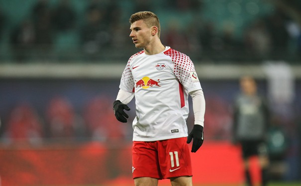 篮球走步违例分析_nba走步规则_姜伟泽双后撤步争议